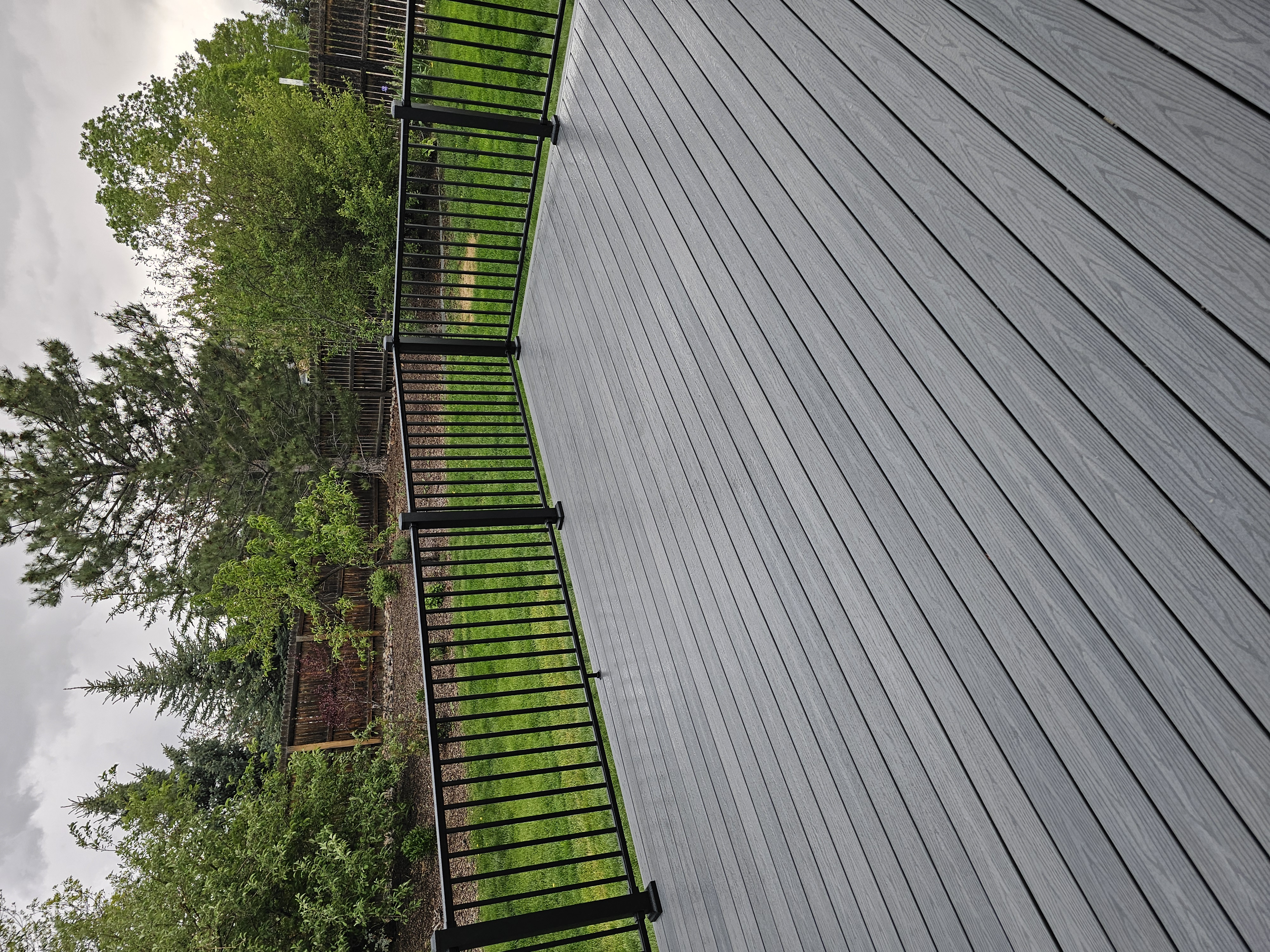 Second-story deck with steel cable railings