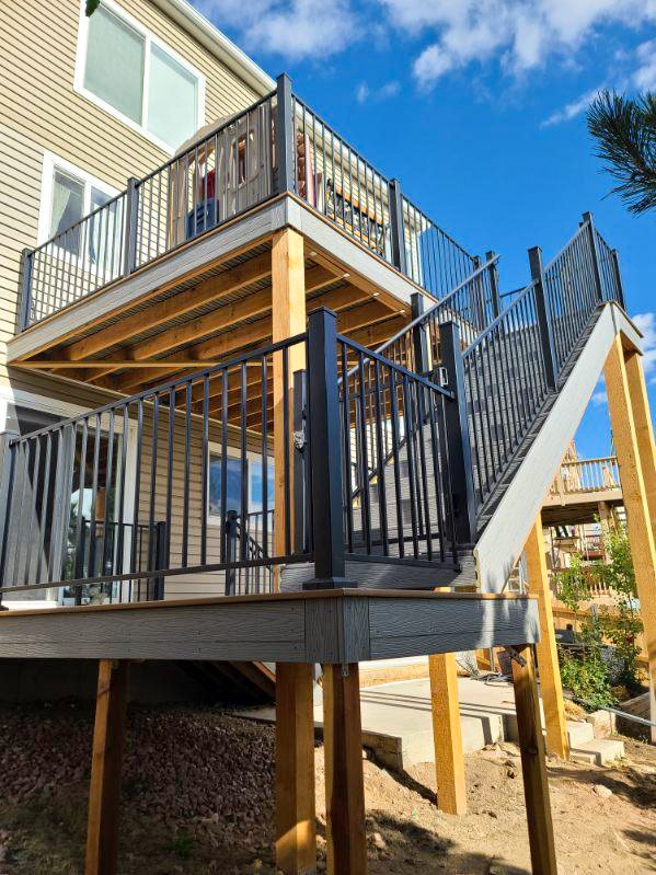 Custom deck project in Cimarron Hills