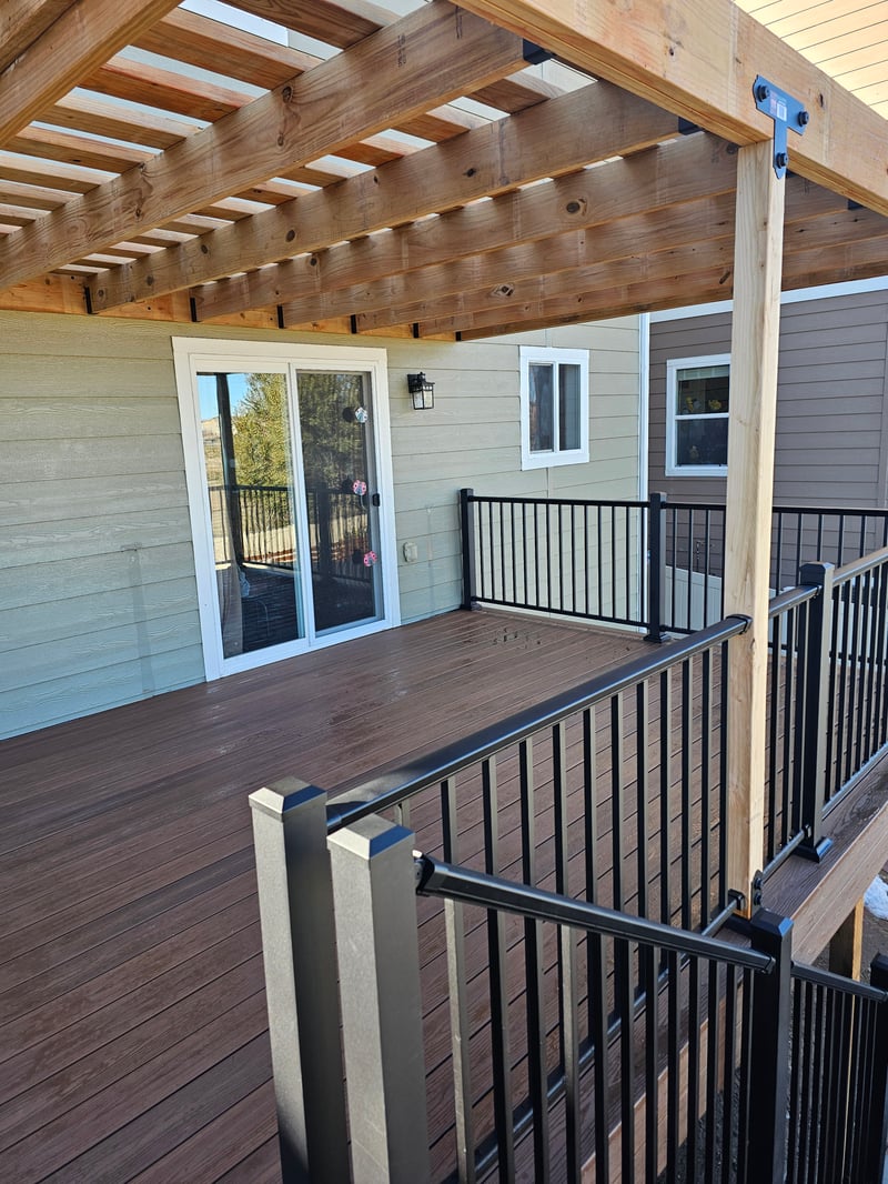 Wraparound custom deck with built-in bench seating