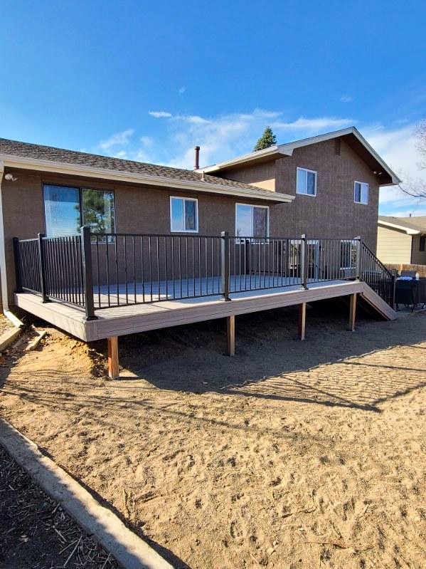 Custom deck project in Cordera