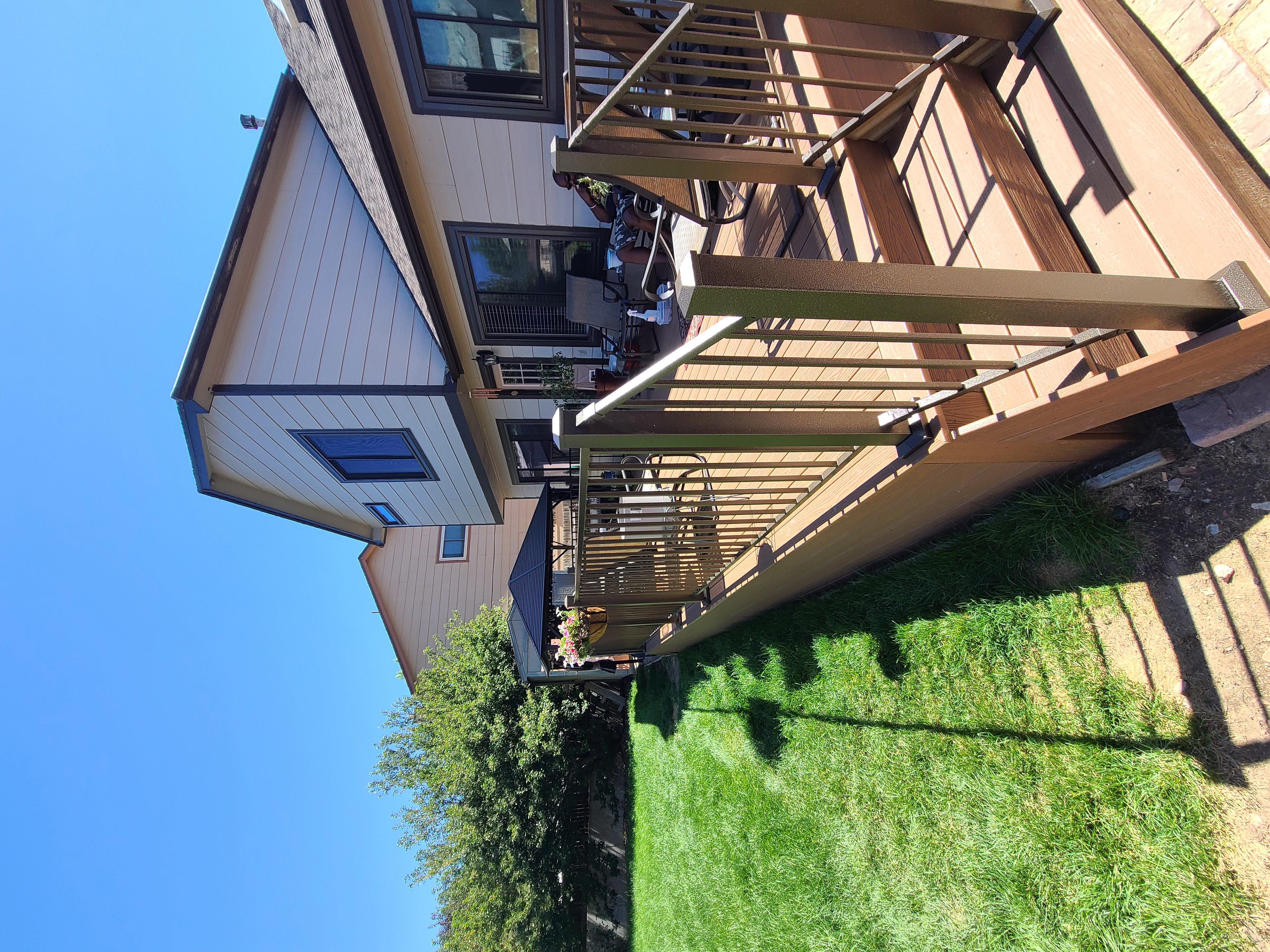 Second-story deck with steel cable railings