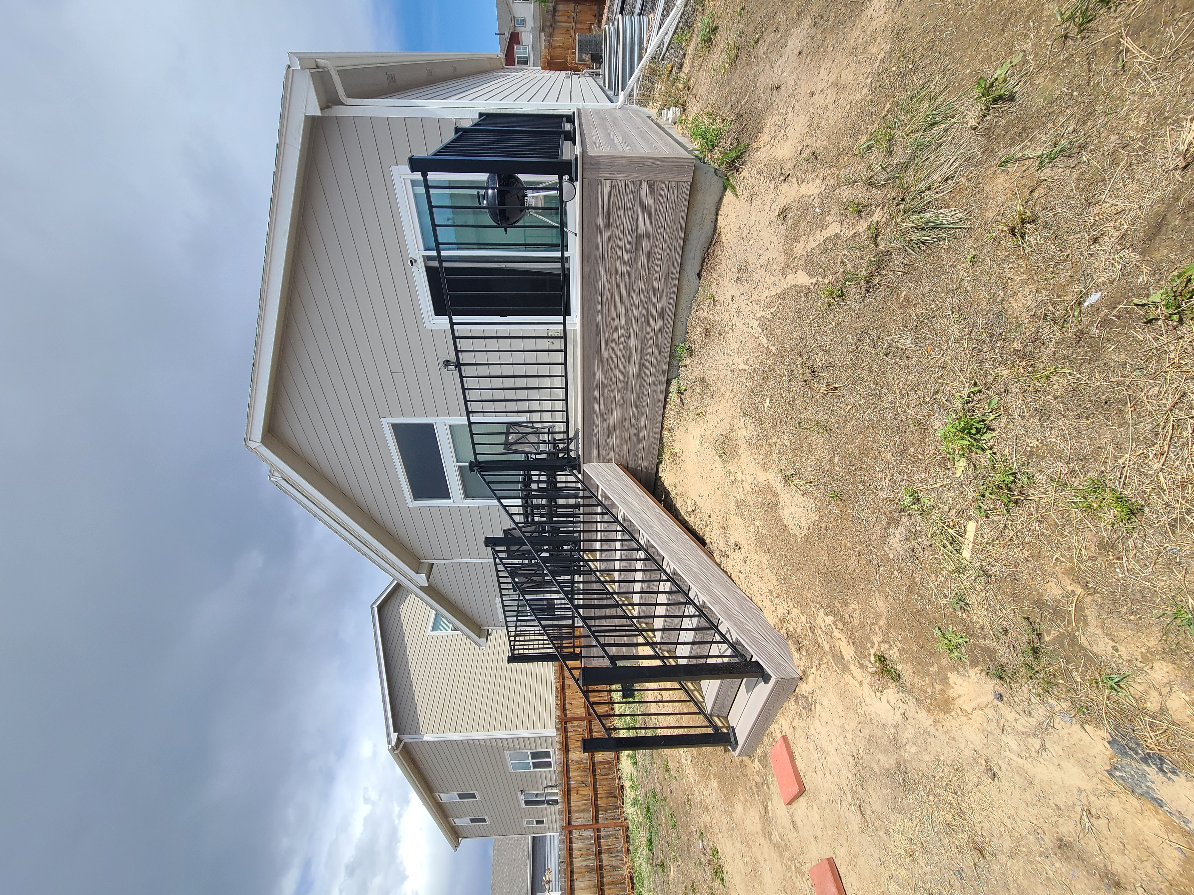 Second-story deck with steel cable railings