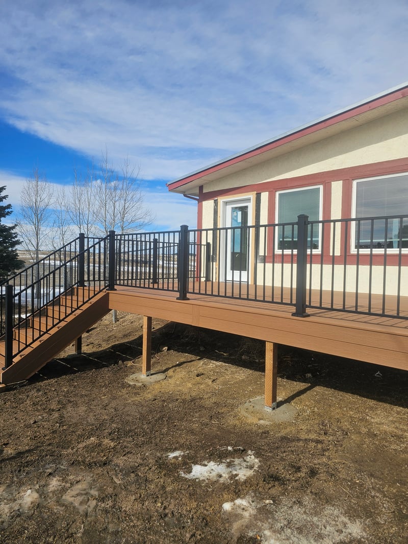Second-story deck with steel cable railings